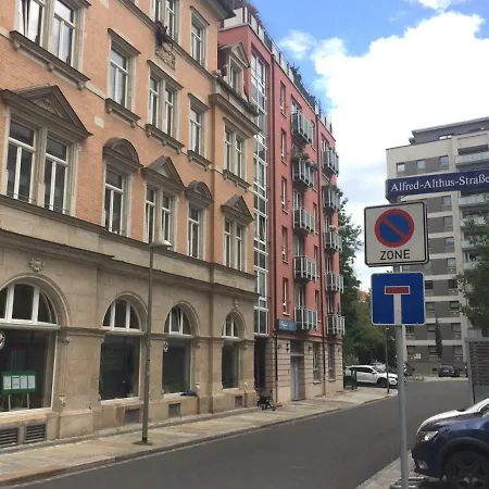 Apartment Ferienwohnung Im Theaterviertel